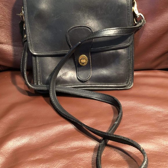 Coach crossbody Station bag - Picture 4 of 9